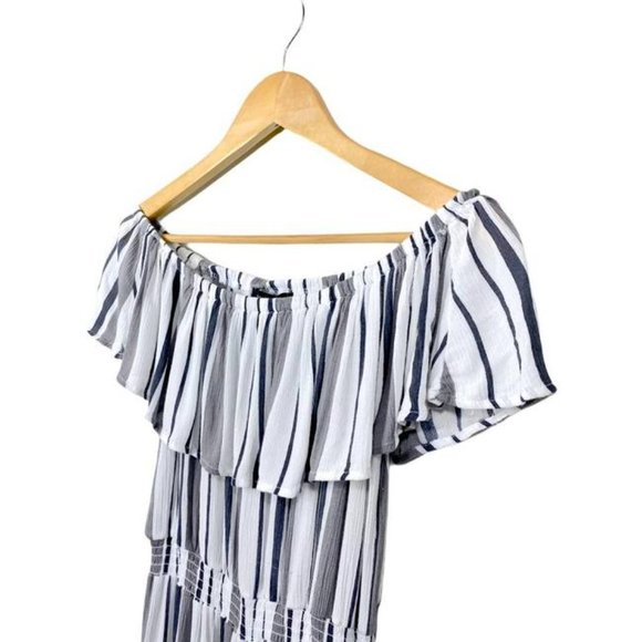 SOLD ! New Look Gray Striped Off Shoulder Casual Maxi Dress Size Small GUC - Picture 15 of 15